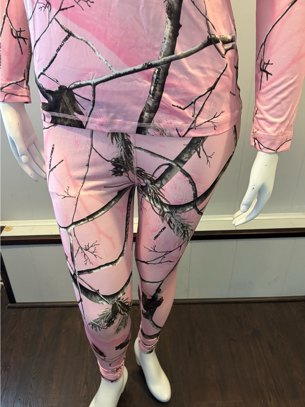 Realtree Pink Camo Performance Top - Picture 3 of 8